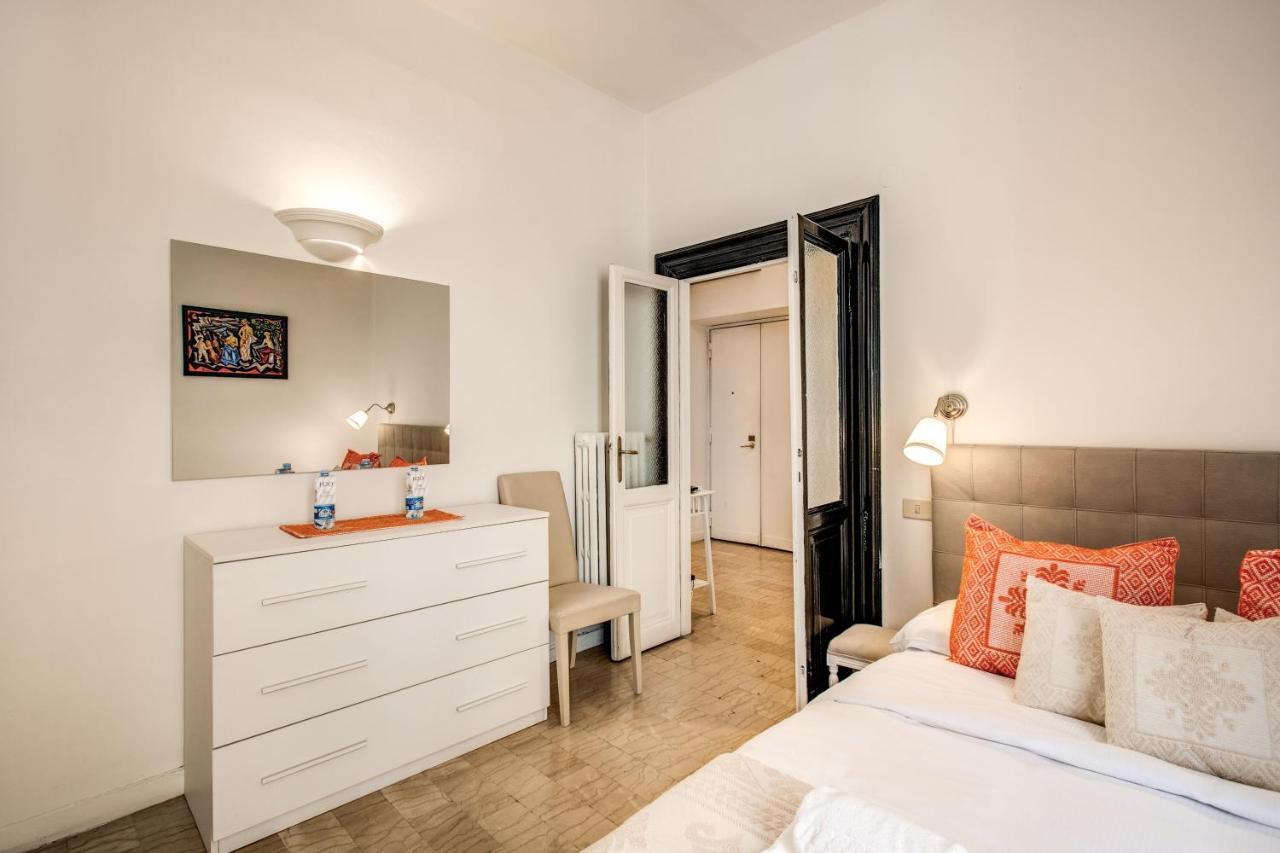 Colonna Suite - Rome Via Del Corso Big Apartment Exterior foto